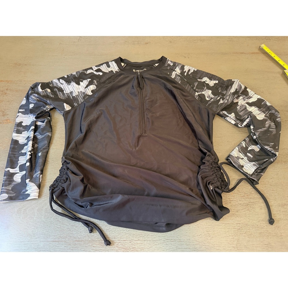 Free Country Girls XL 16 Rash Guard Swim Top Camo Long Sleeve Quarter Zip Black